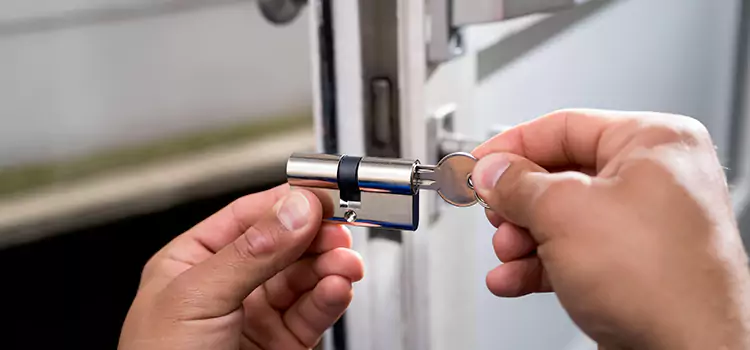 Emergency Locksmith for House Tamiami