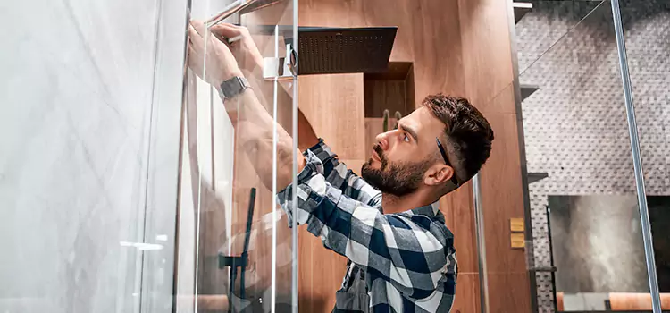 Replace Shower Doors with Frameless Tamiami
