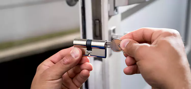 Lock Change Locksmiths Tamiami