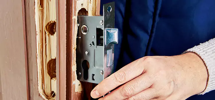 Garage Door Lock Replacement Tamiami